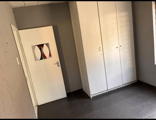 2 BEDROOM DUPLEX FOR SALE IN FLORIDA
